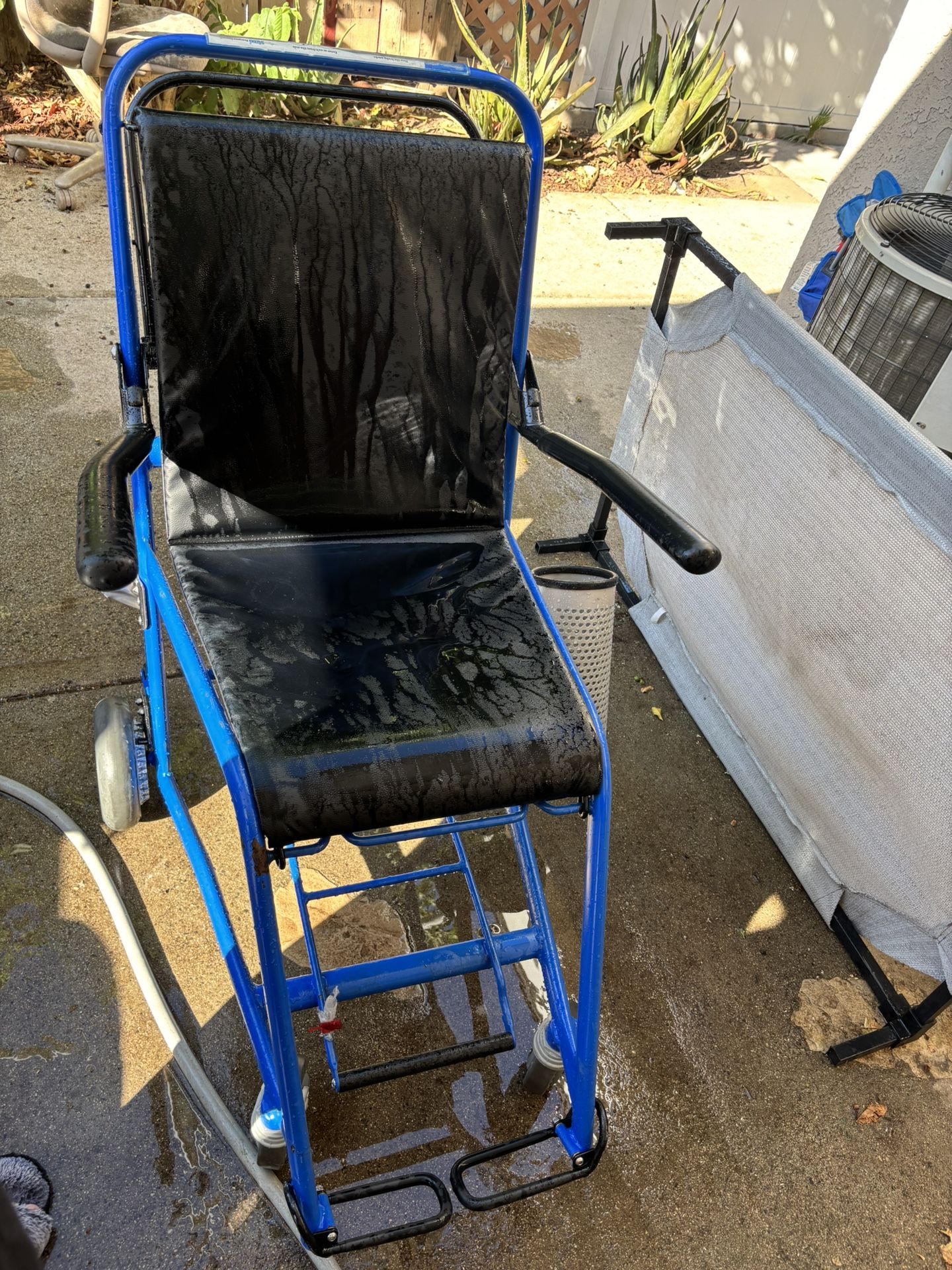STAXI WHEELCHAIR 