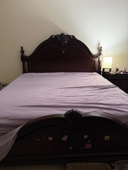 King size bed with mattress