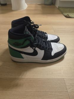 AJ1 Retro High OG "Lucky Green"