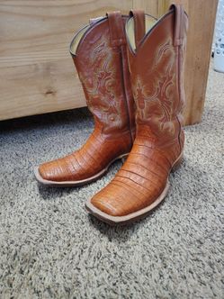 Caiman men boots