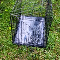Dog Crate Used 3 Months.