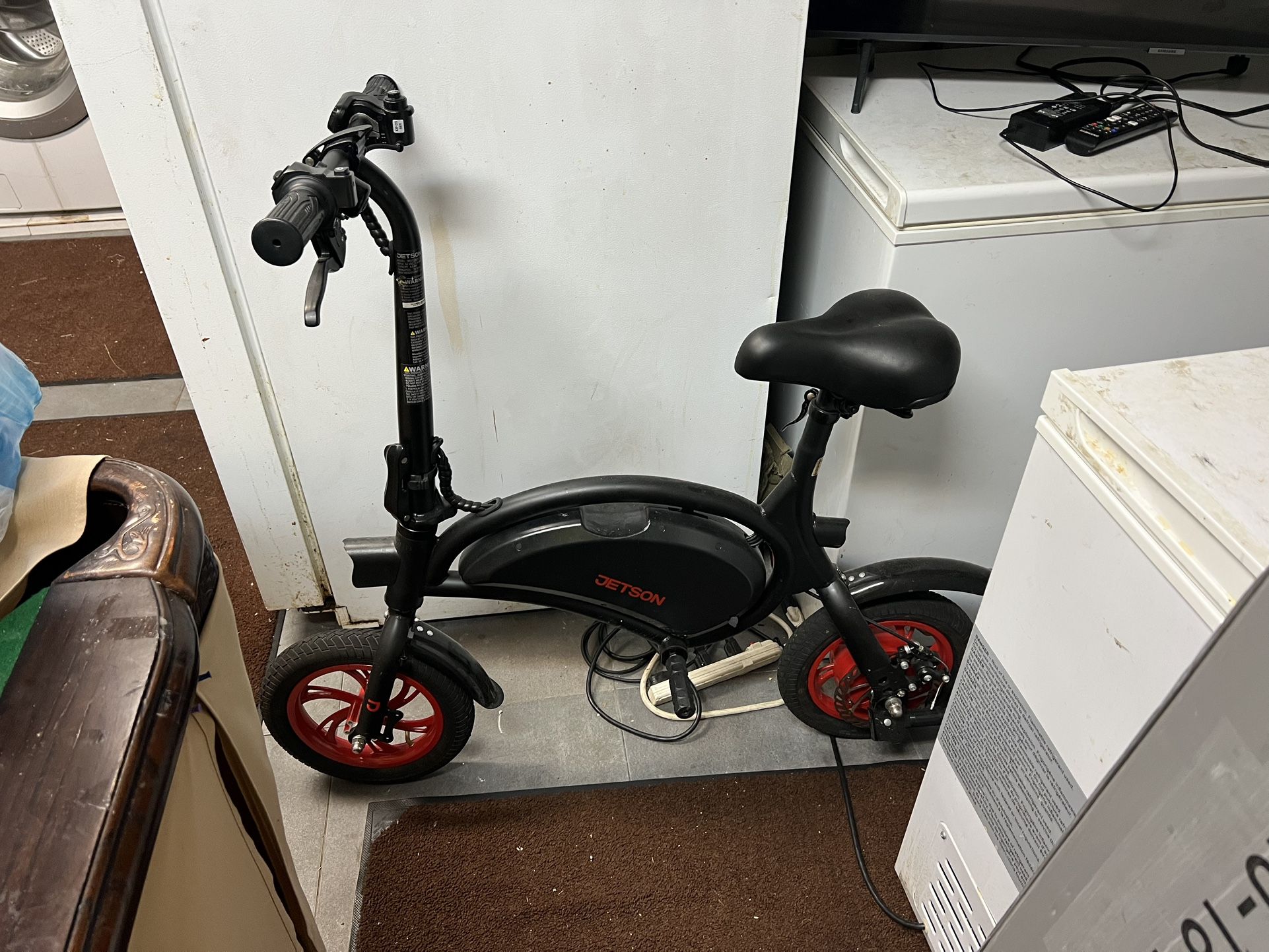 Jetson Folding Electric Scooter 