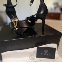 VERSACE black heels!! 