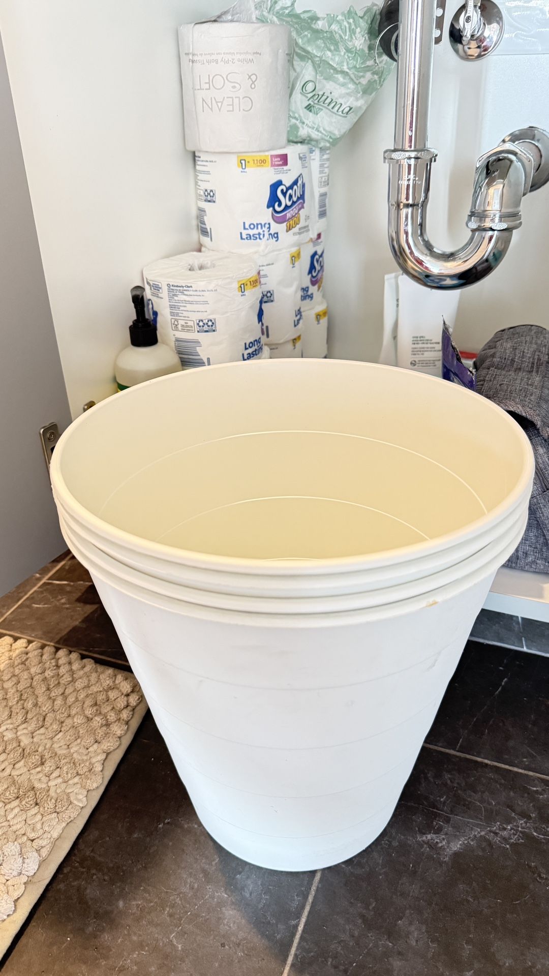 4 IKEA Trash Bins + 5 Toilet Paper Rolls