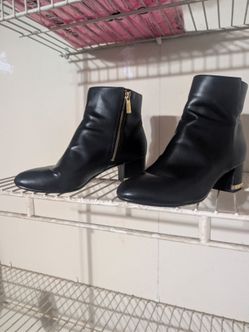Michael  Kors size 8