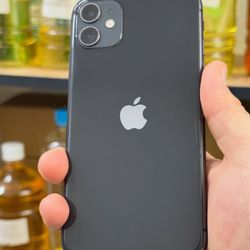 iPhone 11 Unlocked With Warranty 