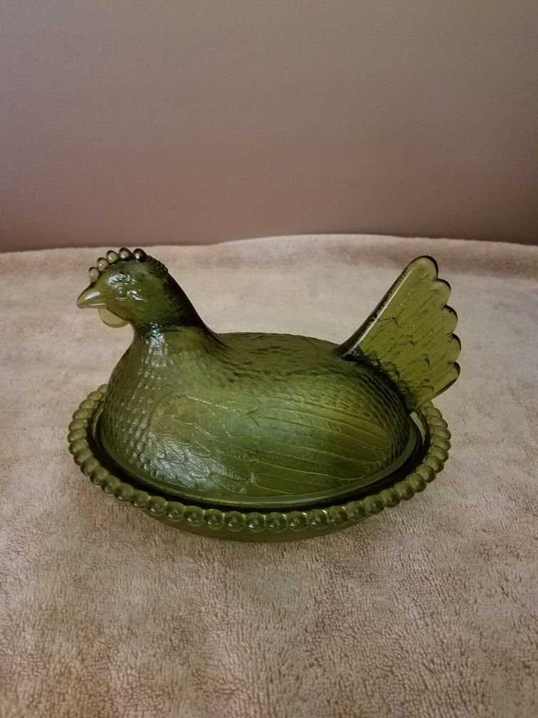 Vintage green glass Chicken candy dish