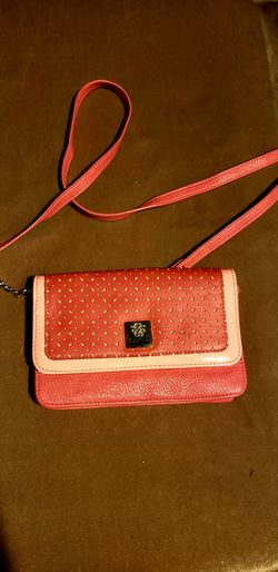Jessica Simpson purse