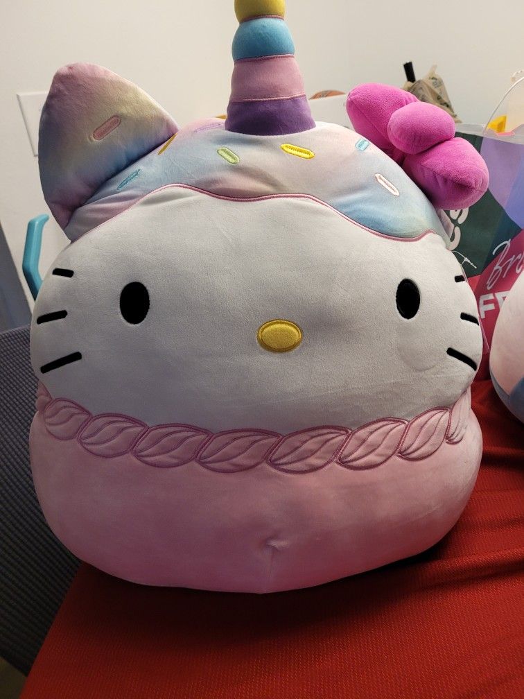 4 Different 20 Inch Squishmallow Hello Kitty 