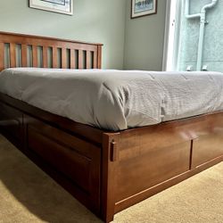 Queen Bed w/ Storage