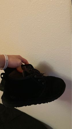 Black uggs men size 10