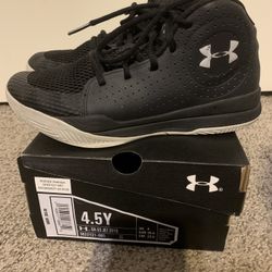 Under Armour Basketball Shoes