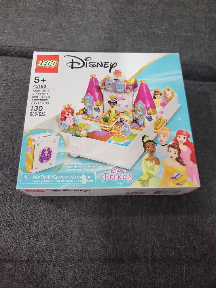 Lego 43193 Disney Ariel, Belle, Cinderella, and Tiana's Storybook Adventures
