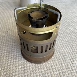 Bras Gasoline Stove - For parts or repair - For parts or repair - Graphite seal should be replaced - If the listing is up and you can see it, that mea