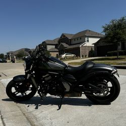 Kawasaki Vulcan 650 Cafe 2022