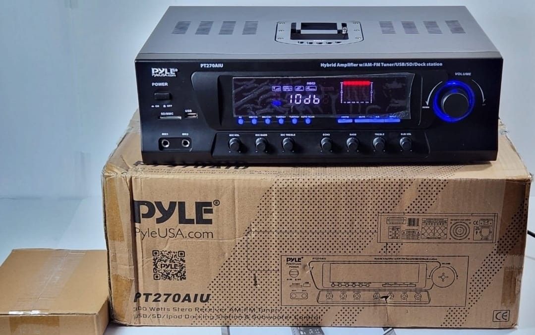 
Pyle 300W Digital Stereo Receiver System - AM/FM Qtz. Synthesized Tuner #901