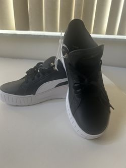 Puma Sneakers