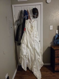 Never worn