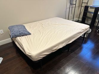 Queen size bed(ikea mattress+foldable frame)