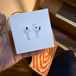 AirPods 4