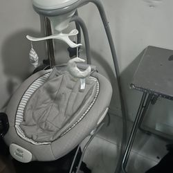 Graco Swing Set  Infants 4 Sale 