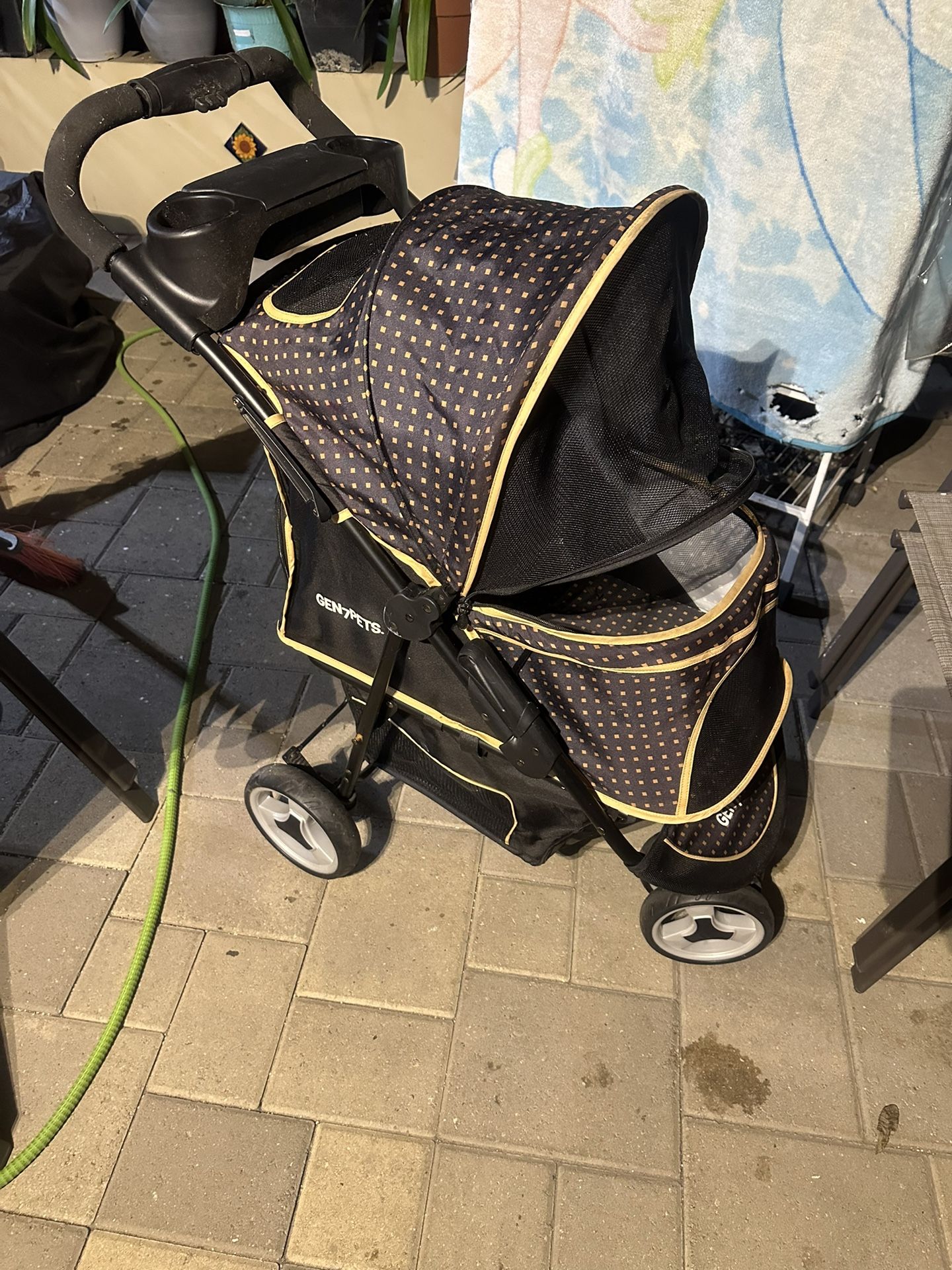 Gen7Pets Dog Stroller 