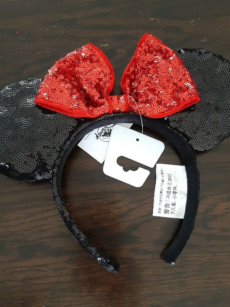 DISNEY EARS