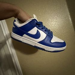 Men’s Nike Dunks Size 9.5