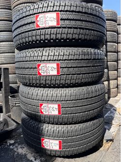 Set 275/65/18 Michelin Primacy Like New.