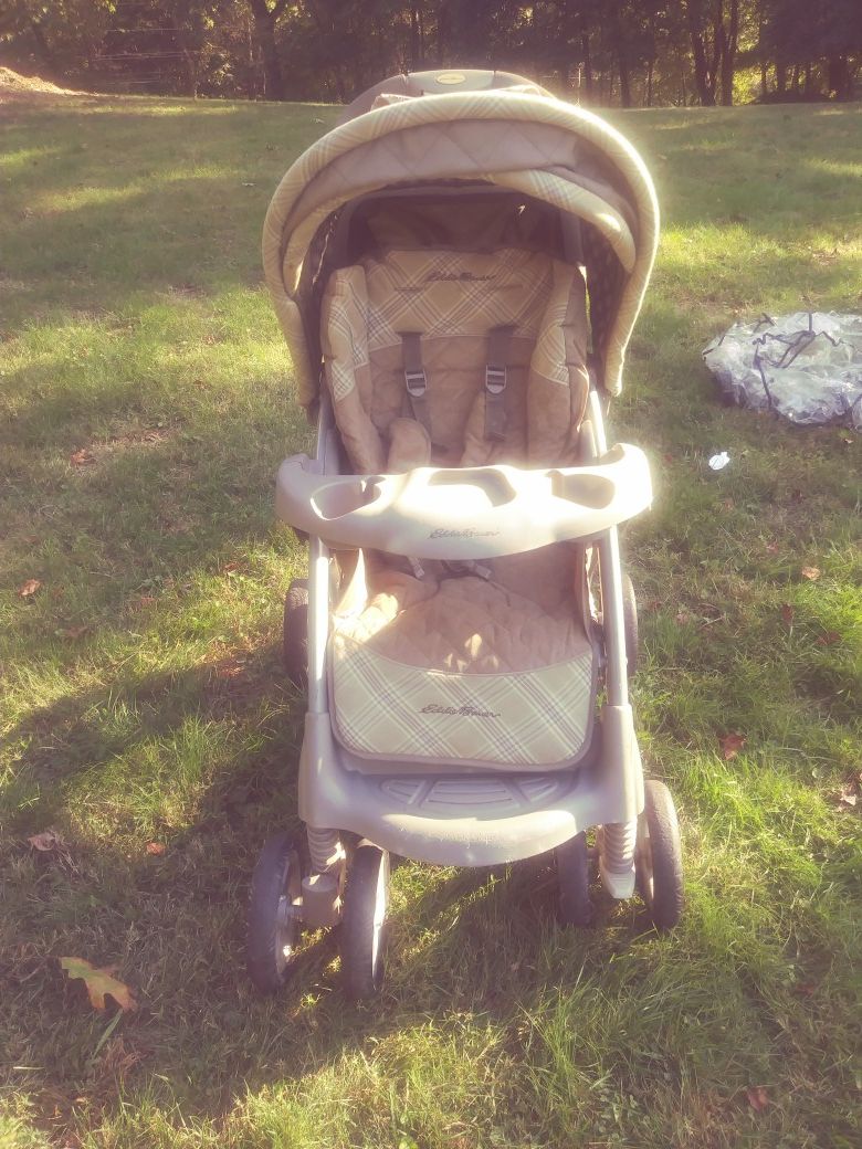 Eddie Bauer Stroller with Rain Cover $40.00 Or Make Offer