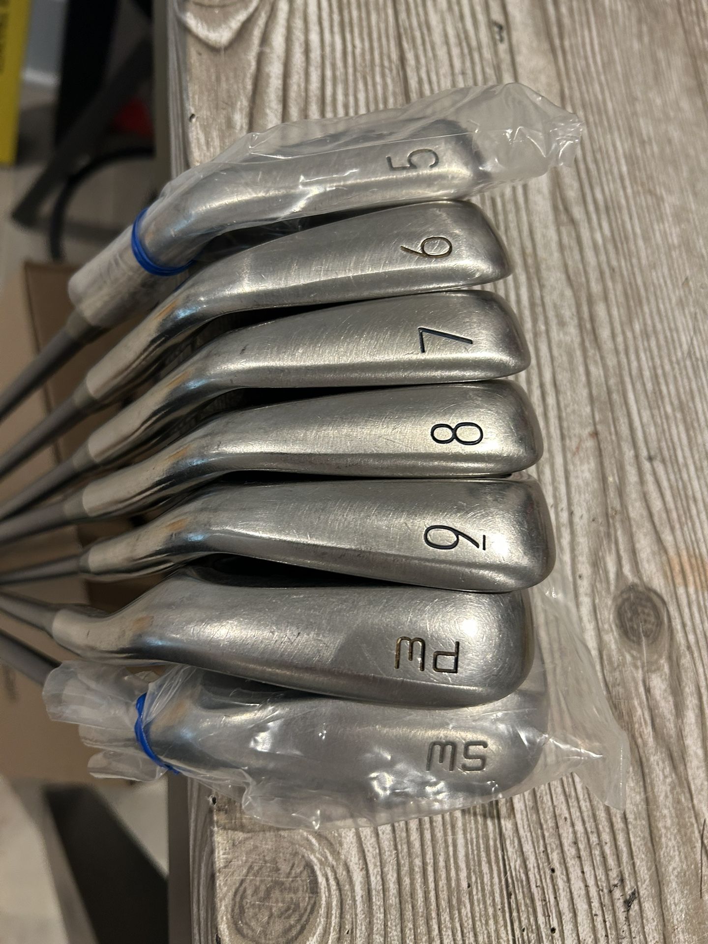 Golf irons Set 4 - SW MARUMAN brand Women right handed