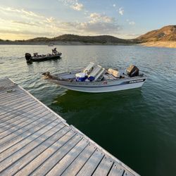 Sun tracker Boat 17 Foot Aluminum deep V