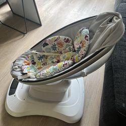 4moms MamaRoo 