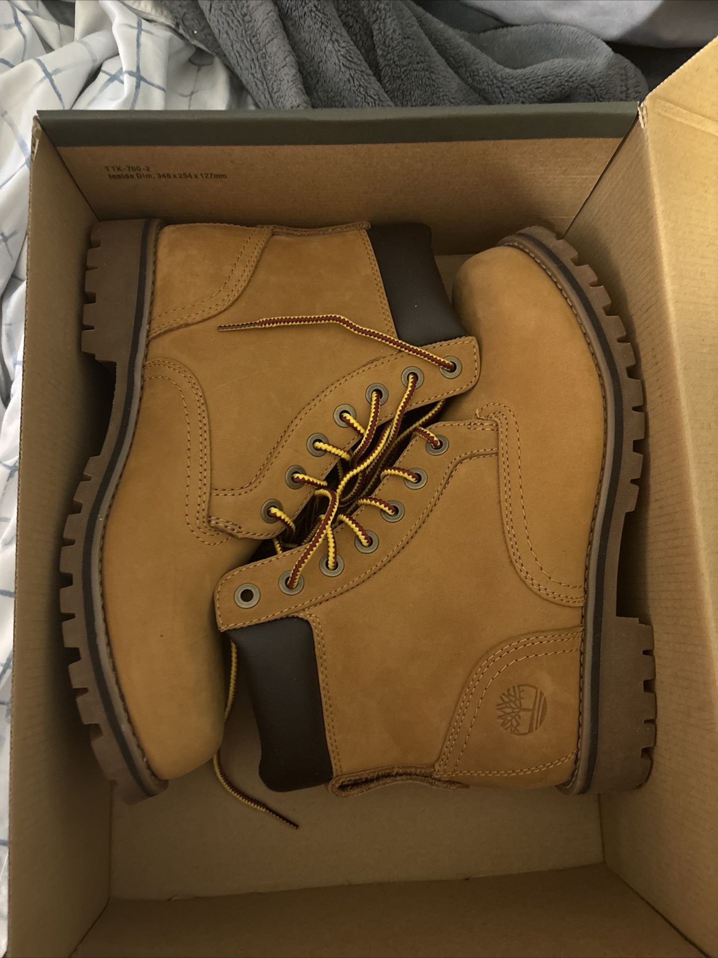 Size 7 Timberland boots
