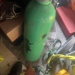 20 Pound Tank