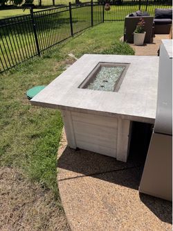 Propane fire pit ￼