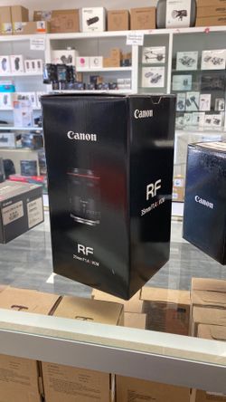 Canon RF 35 mm F/1.4 L VCM