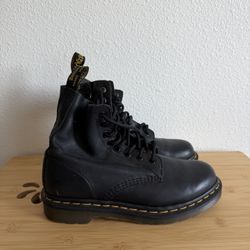 Dr Martens 1460 Pascal Virginia Boots 