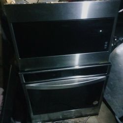 Whirlpool Stainless Steel ABOVE THE RANGE MICROWAVE 