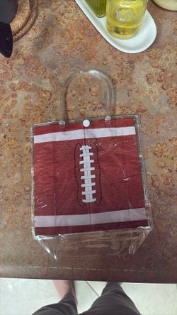 16 Football gift bags