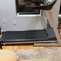 Sunny Health And Fitness Electric Treadmill With Easy Foldable Design And Auto Adjustable Incline (Like New) 