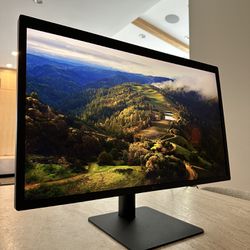 LG UltraFine 5K Display Computer Monitor