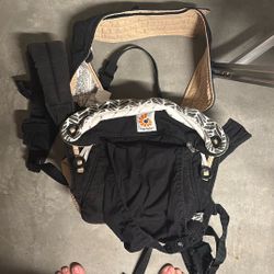 Ergo Baby Carrier