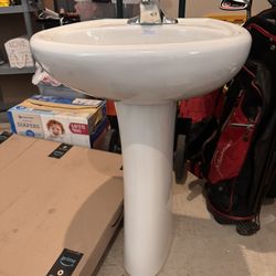 Pedestal Sink With Faucet