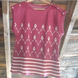 Women's Sleeveless Sweater Vest Top Pit to Pit 20.5” / Length 26” Pink/Cream
