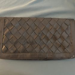 Urban Expressions Women’s Clutch Wallet
