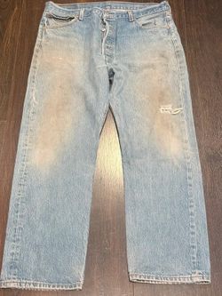 Levi’s 501 Original Fit Jeans Men’s 38x32 Button Fly Distressed Denim 1593