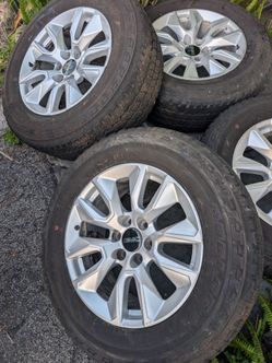 RIMS AND TIRES 20" SUBURBAN SILVERADO