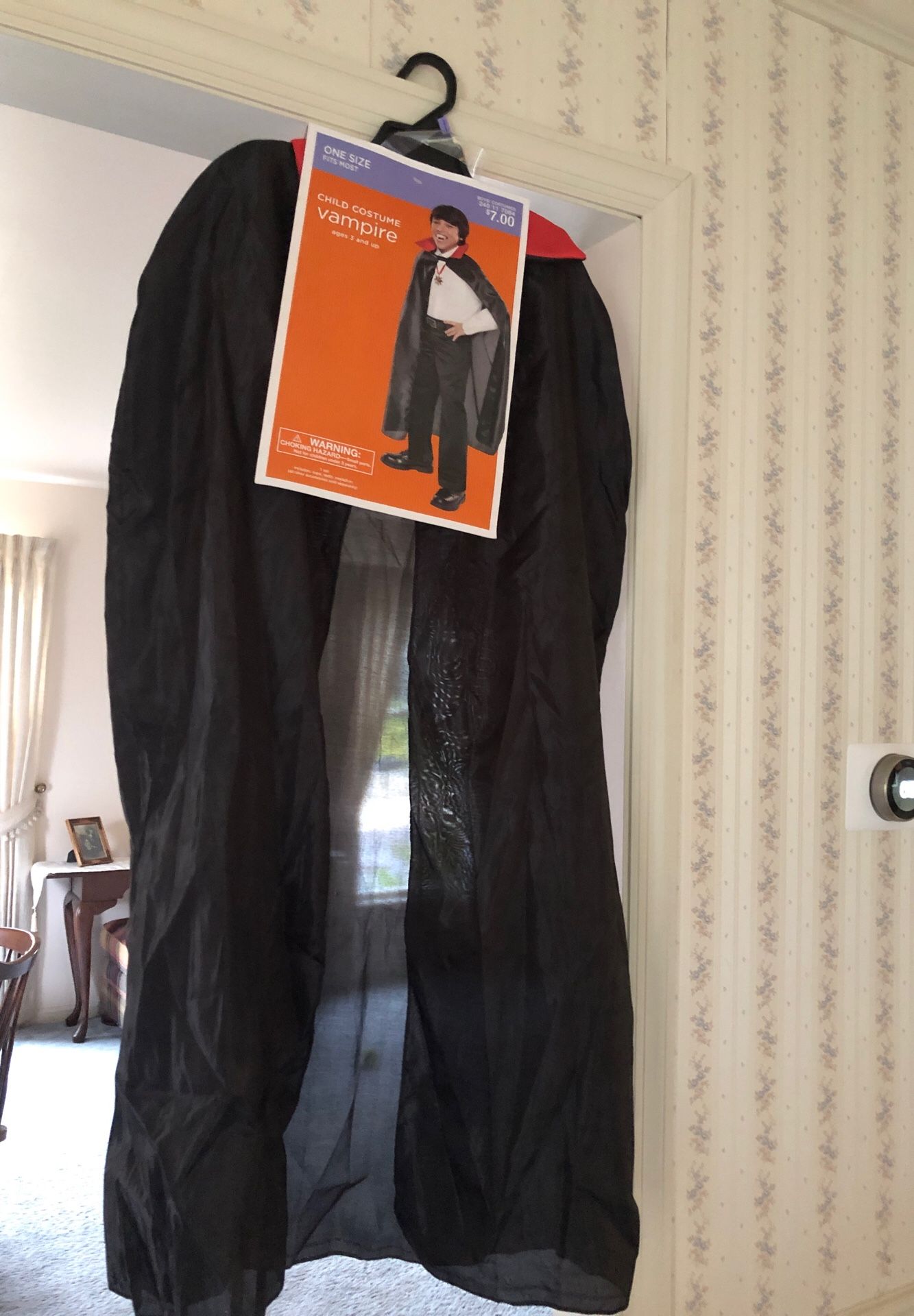 New! Child’s Vampire cape
