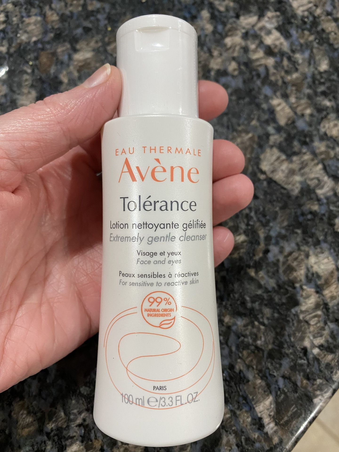 NEW AVENE TOLERANCE EXTREMELY GENTLE CLEANSER $5!